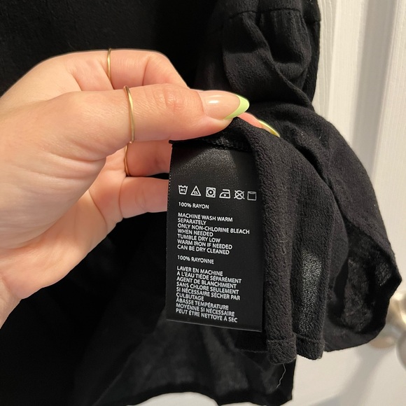 Kimchi Blue short sleeve blouse - Picture 3 of 3